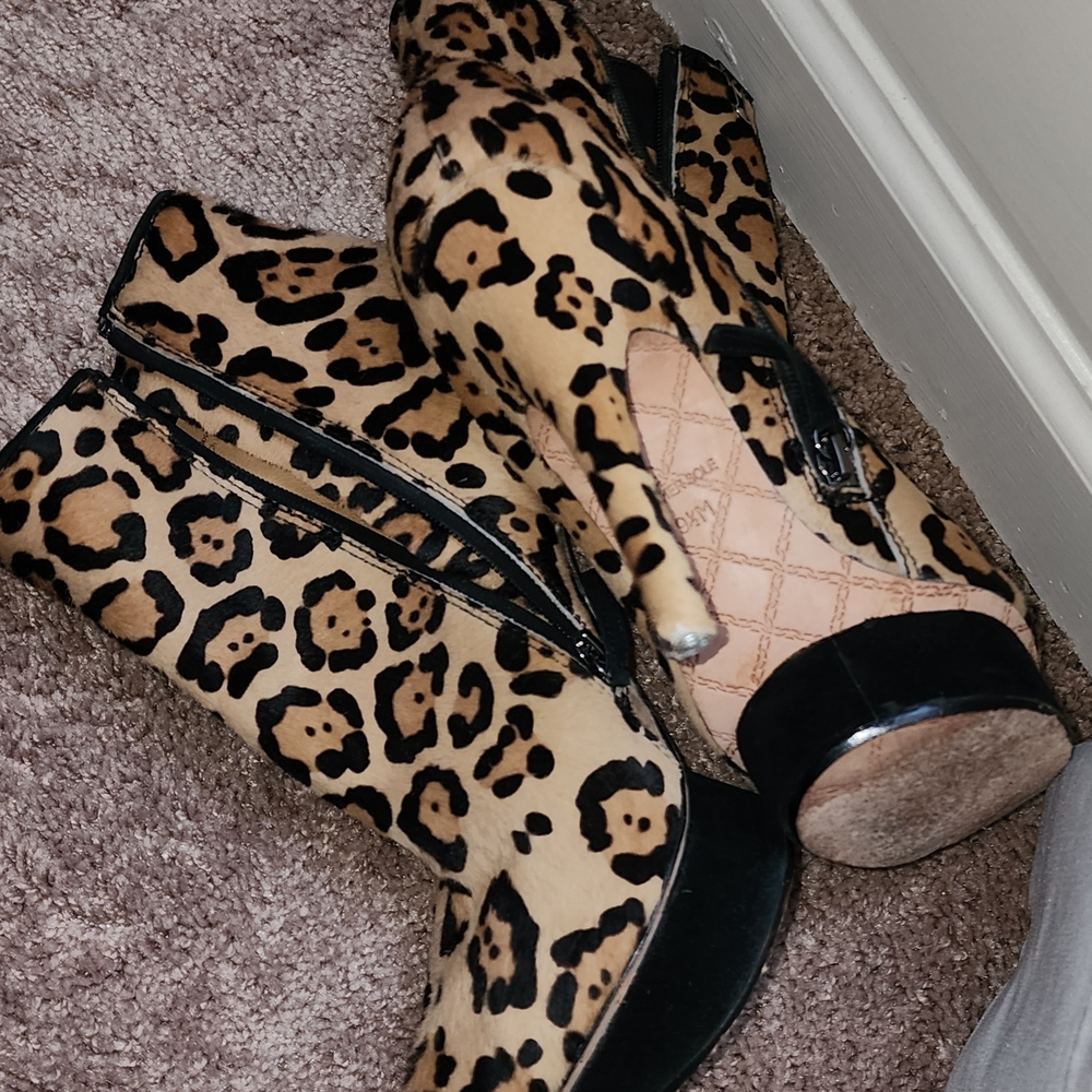 Lamb By Gwen Stefani Leopard Print Women’s Ankle Boots - Tan & Black
